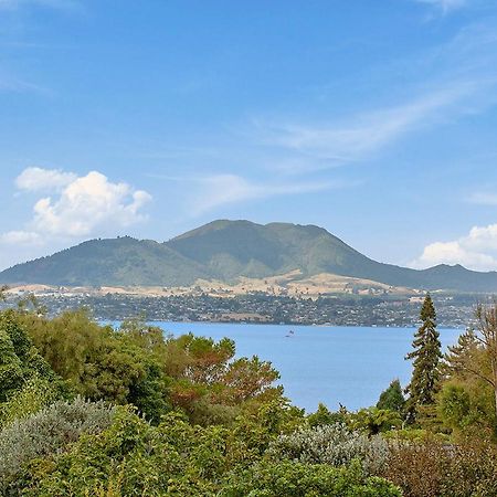 Lofty Lakeviews - Acacia Bay Holiday Home Taupo Dış mekan fotoğraf