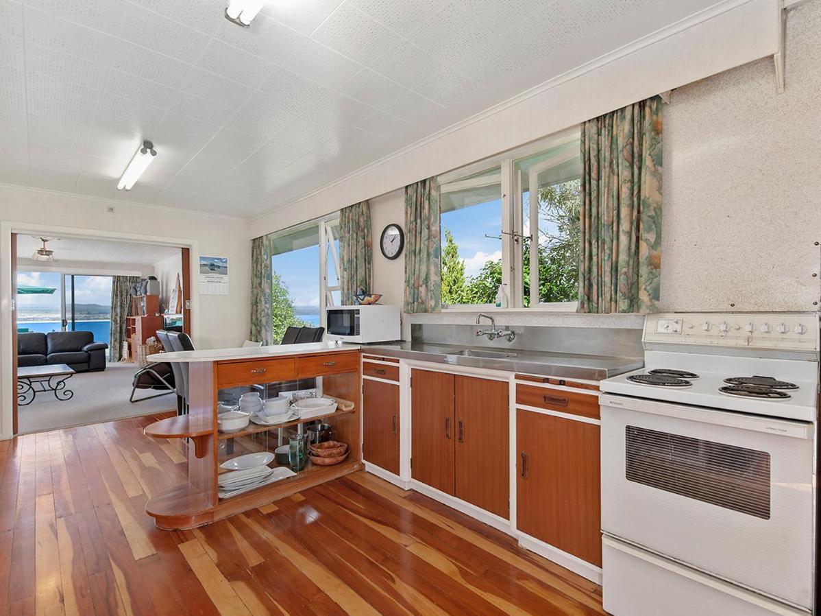 Lofty Lakeviews - Acacia Bay Holiday Home Taupo Dış mekan fotoğraf